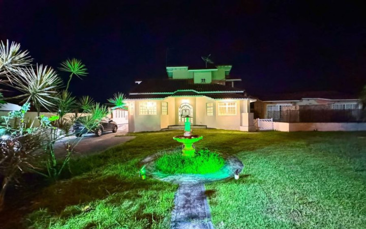 Casa em Condomnio